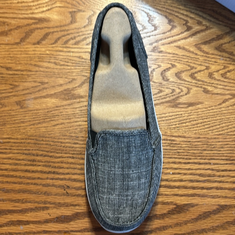 Nib! Skechers Relaxed Fit, Memory Foam Slip On Sh… - image 2